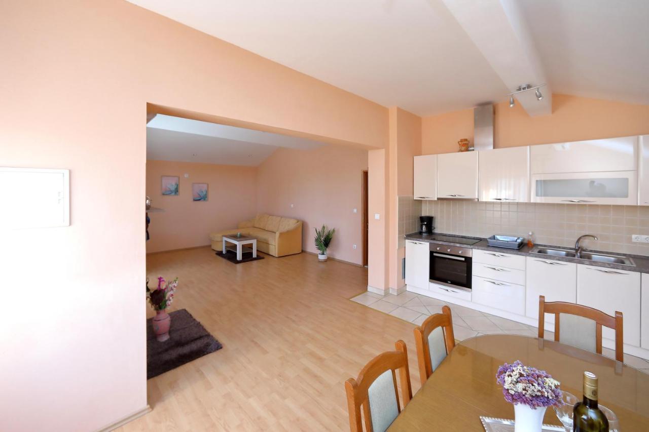 Apartmani Jagoda Bibinje Ngoại thất bức ảnh