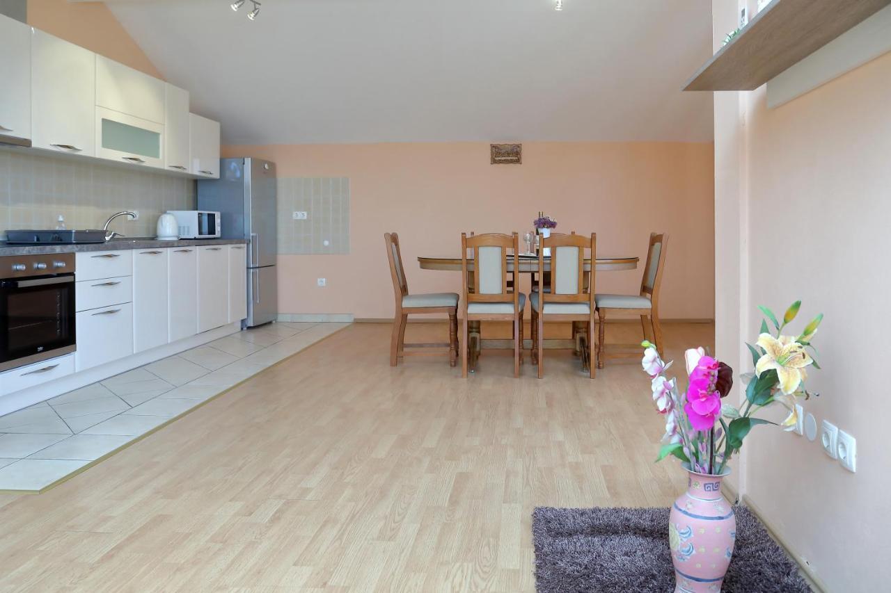 Apartmani Jagoda Bibinje Ngoại thất bức ảnh